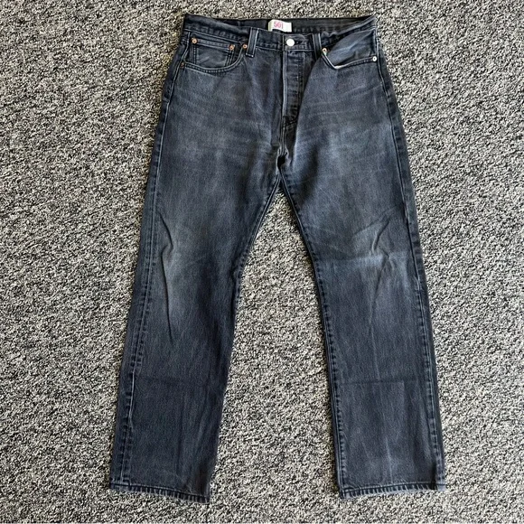 Levi's Original 501  Black Straight Button-fly Jeans 34 x 32 - Picture 2 of 7